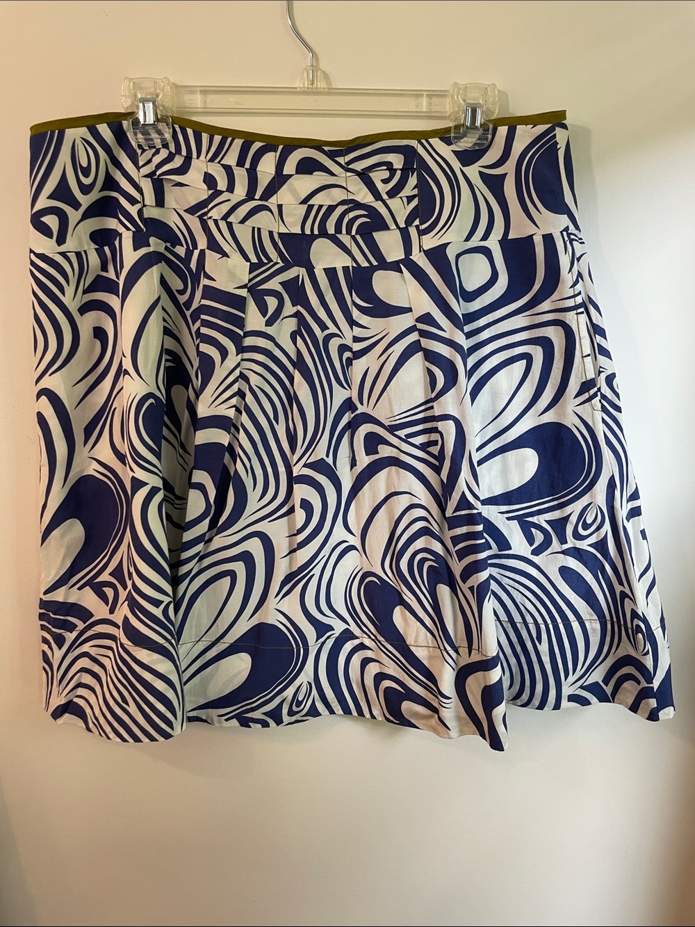 VTG CAbi Lombard Swirl Pleated Full Skirt Style #470 Sz 12 with Pockets